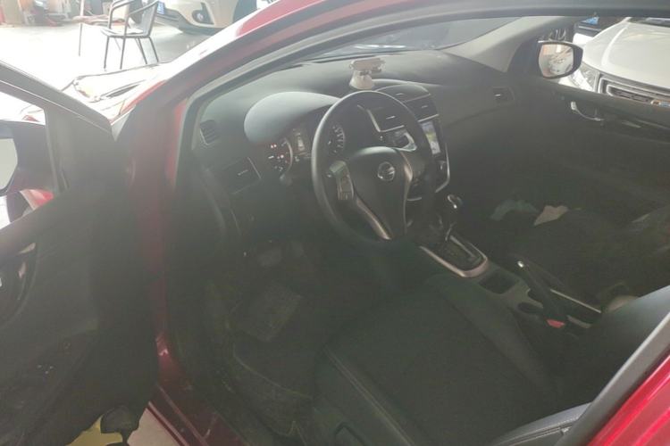 Used Nissan Tiida 2019 1.6L CVT Smart Drive Version China VI Standard Driver Seat
