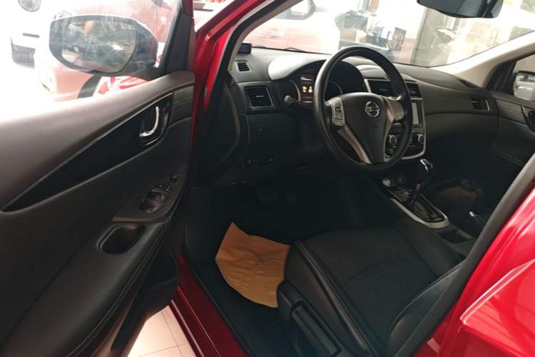 Used Nissan Tiida 2019 1.6L CVT Smart Drive Version China VI Standard Driver Seat
