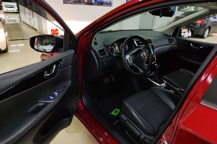 Used Nissan Tiida 2019 1.6L CVT Smart Enjoyment Version China VI Standard Driver Seat