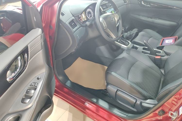 Used Nissan Tiida 2019 1.6L CVT Smart Drive Version China VI Standard Driver Seat