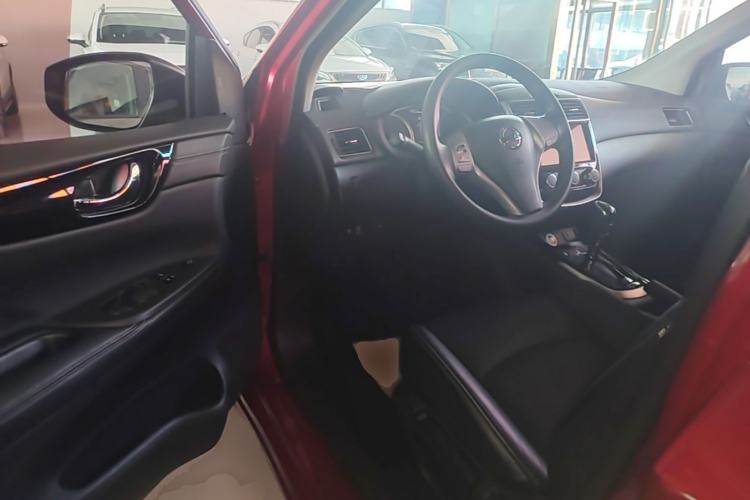 Used Nissan Tiida 2019 1.6L CVT Smart Drive Version China VI Standard Driver Seat