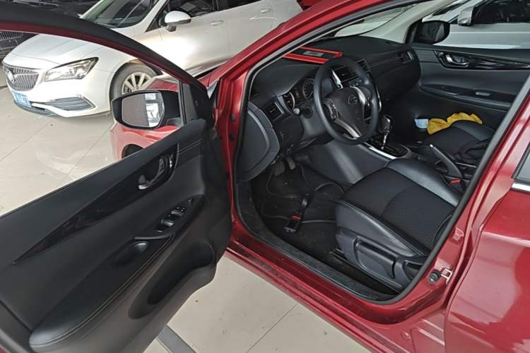 Used Nissan Tiida 2019 1.6L CVT Smart Drive Version China VI Standard Driver Seat