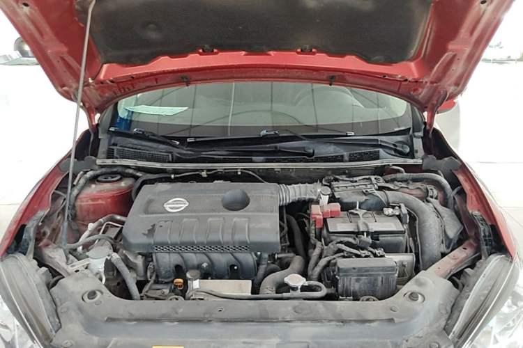 Used Nissan Tiida 2019 1.6L CVT Smart Drive Version China VI Standard Engine Bay