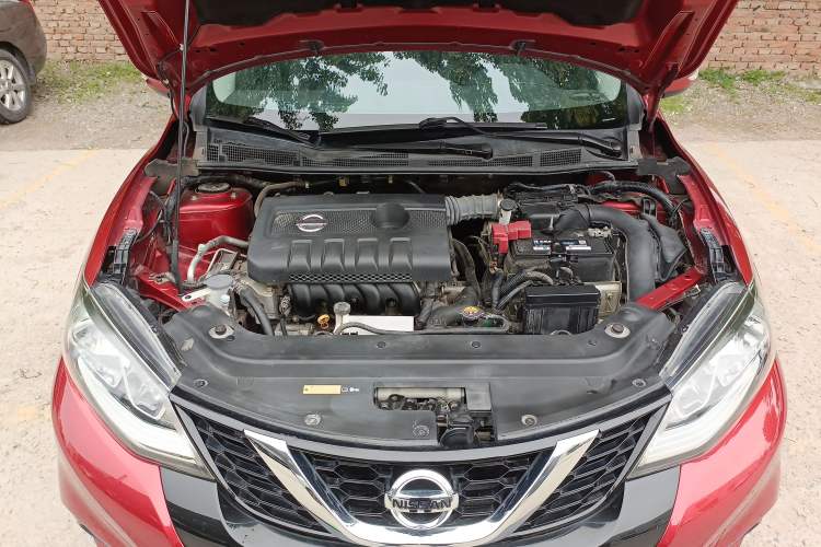 Used Nissan Tiida 2019 1.6L CVT Smart Drive Version China VI Standard Engine Bay
