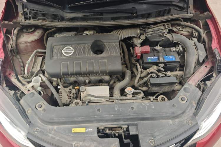 Used Nissan Tiida 2019 1.6L CVT Smart Drive Version China VI Standard Engine Bay
