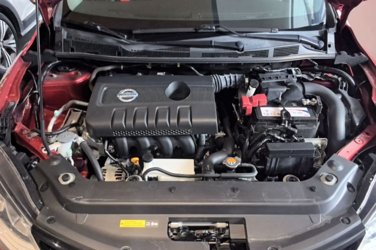 Used Nissan Tiida 2019 1.6L CVT Smart Drive Version China VI Standard Engine Bay