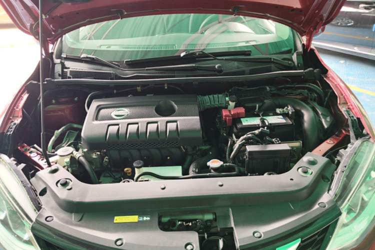 Used Nissan Tiida 2019 1.6L CVT Cool Edition China VI Standard Engine Bay