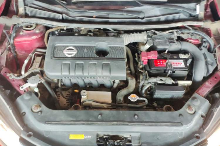 Used Nissan Tiida 2019 1.6L CVT Smart Drive Version China VI Standard Engine Bay