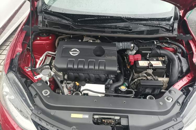 Used Nissan Tiida 2019 1.6L CVT Smart Enjoyment Version China VI Standard Engine Bay