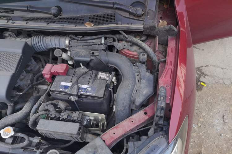 Used Nissan Tiida 2019 1.6L CVT Smart Drive Version China V Standard Engine Bay Left