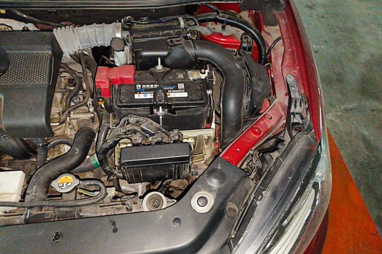 Used Nissan Tiida 2019 1.6L CVT Smart Drive Version China VI Standard Engine Bay Left