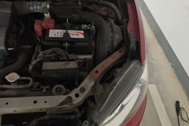 Used Nissan Tiida 2019 1.6L CVT Smart Drive Version China VI Standard Engine Bay Left