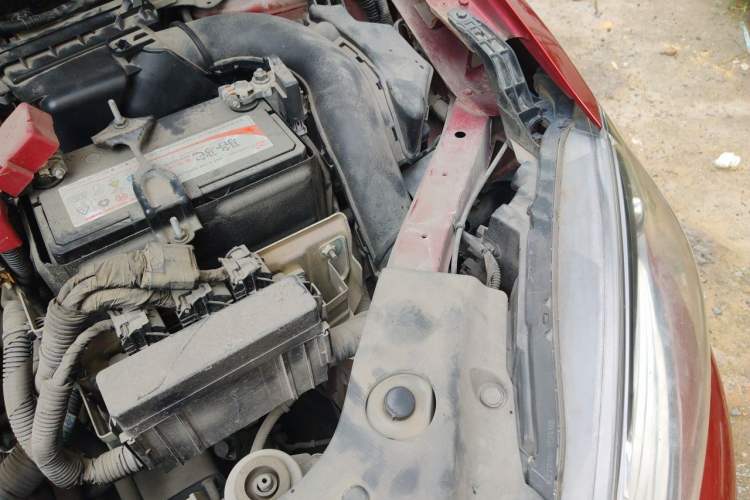 Used Nissan Tiida 2019 1.6L CVT Cool Edition China VI Standard Engine Bay Left