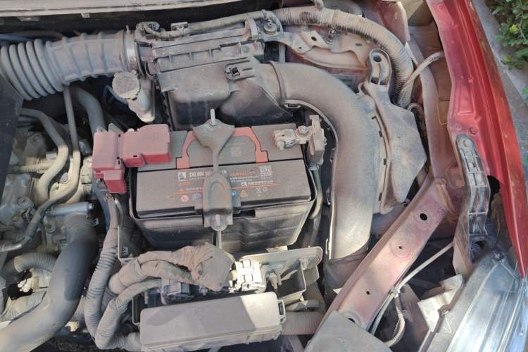 Used Nissan Tiida 2019 1.6L CVT Smart Drive Version China VI Standard Engine Bay Left