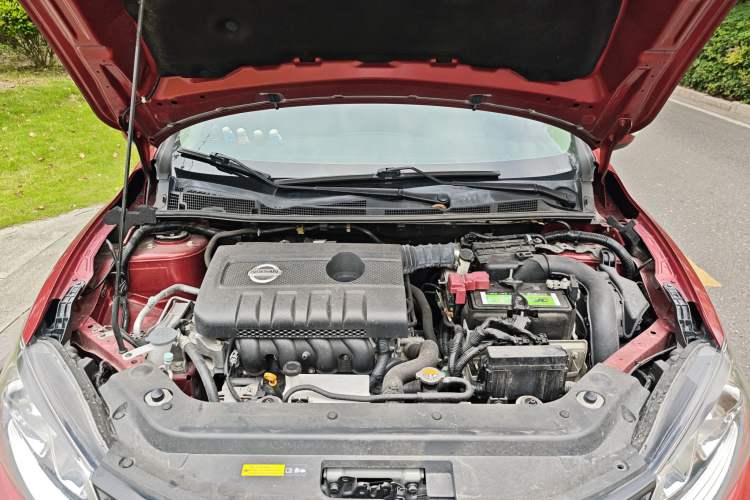 Used Nissan Tiida 2019 1.6L CVT Smart Drive Version China VI Standard Engine Bay
