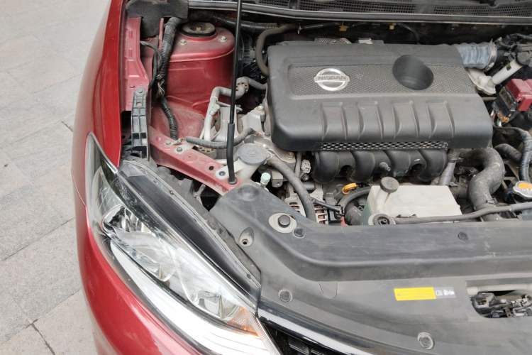 Used Nissan Tiida 2019 1.6L CVT Smart Drive Version China VI Standard Engine Bay Right