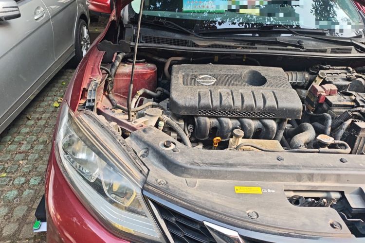 Used Nissan Tiida 2019 1.6L CVT Smart Drive Version China VI Standard Engine Bay Right
