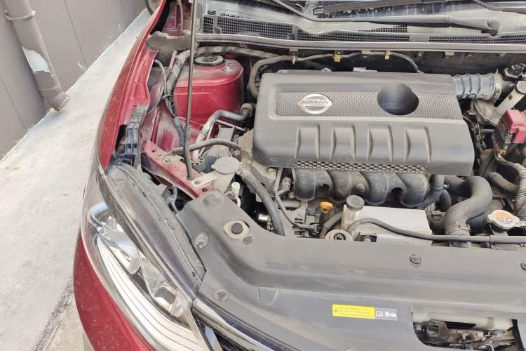 Used Nissan Tiida 2019 1.6L CVT Smart Drive Version China VI Standard Engine Bay Right