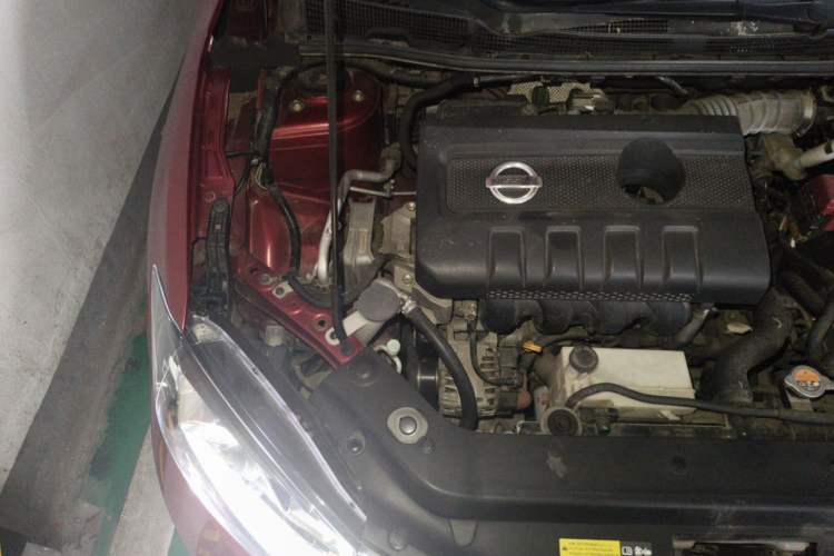 Used Nissan Tiida 2019 1.6L CVT Smart Drive Version China VI Standard Engine Bay Right