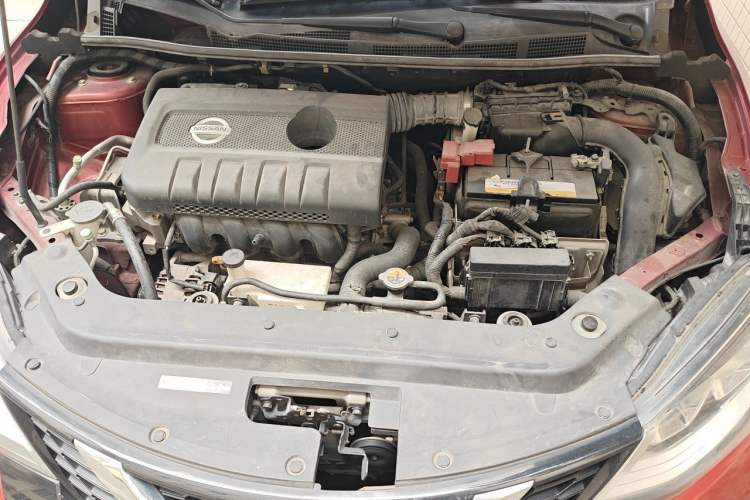 Used Nissan Tiida 2019 1.6L CVT Smart Drive Version China VI Standard Engine Bay