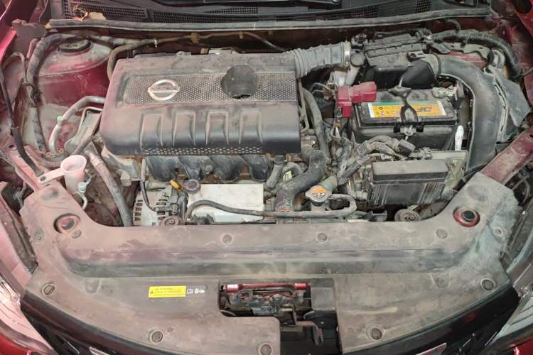 Used Nissan Tiida 2019 1.6L CVT Smart Drive Version China VI Standard Engine Bay