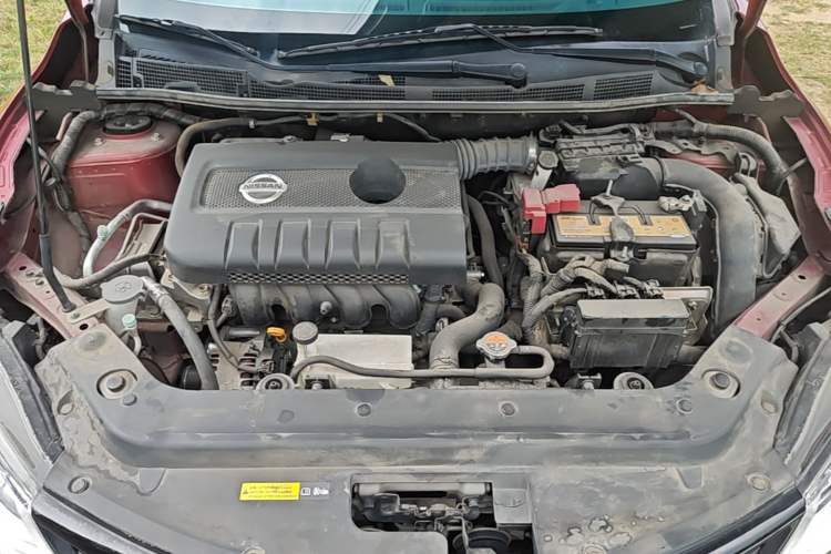 Used Nissan Tiida 2019 1.6L CVT Smart Drive Version China VI Standard Engine Bay