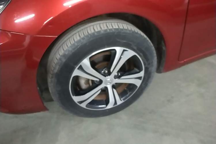Used Nissan Tiida 2019 1.6L CVT Smart Drive Version China VI Standard Exterior 4