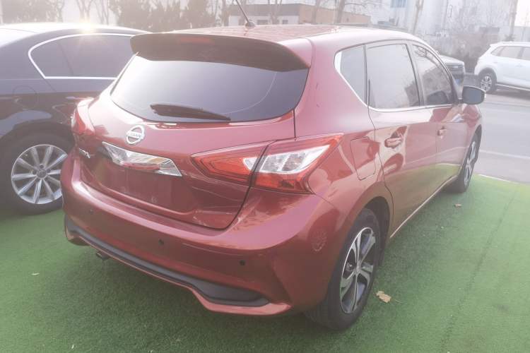 Used Nissan Tiida 2019 1.6L CVT Smart Drive Version China VI Standard Exterior 5