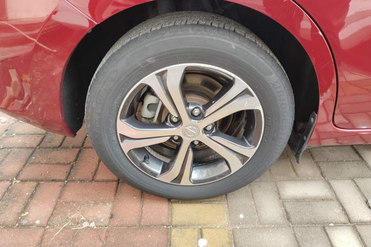 Used Nissan Tiida 2019 1.6L CVT Smart Drive Version China VI Standard Exterior 8