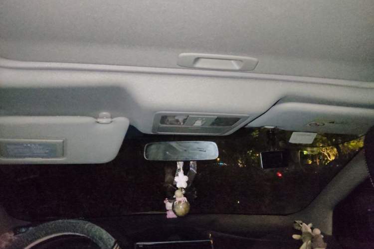 Used Nissan Tiida 2019 1.6L CVT Cool Edition China VI Standard Headliner