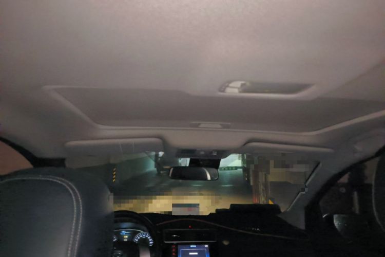Used Nissan Tiida 2019 1.6L CVT Smart Drive Version China V Standard Headliner