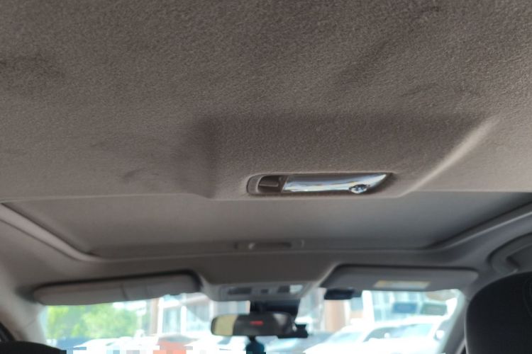 Used Nissan Tiida 2019 1.6L CVT Smart Drive Version China VI Standard Headliner