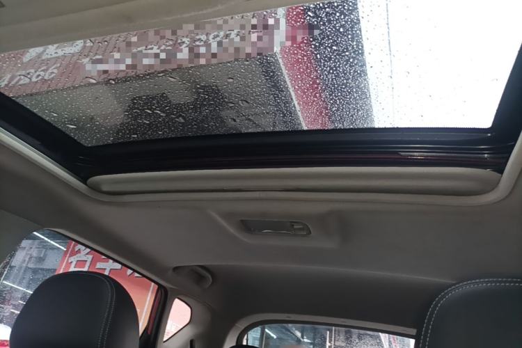 Used Nissan Tiida 2019 1.6L CVT Smart Enjoyment Version China VI Standard Headliner