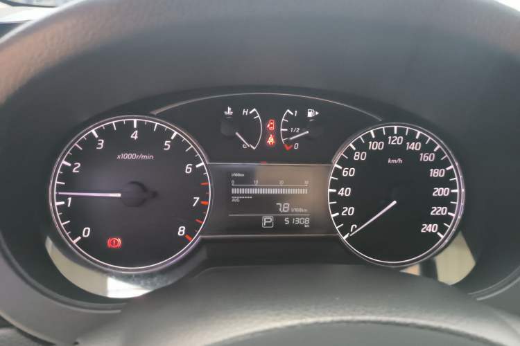 Used Nissan Tiida 2019 1.6L CVT Cool Edition China VI Standard Instrument Cluster
