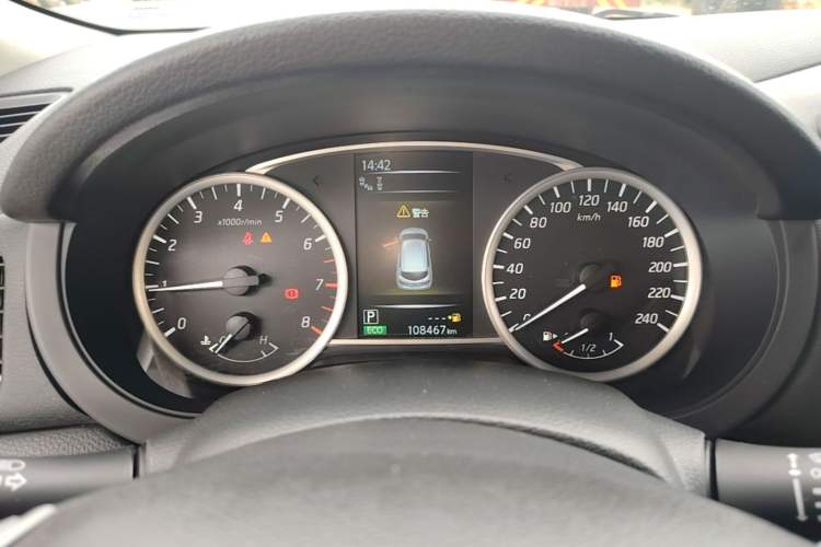 Used Nissan Tiida 2019 1.6L CVT Smart Drive Version China VI Standard Instrument Cluster