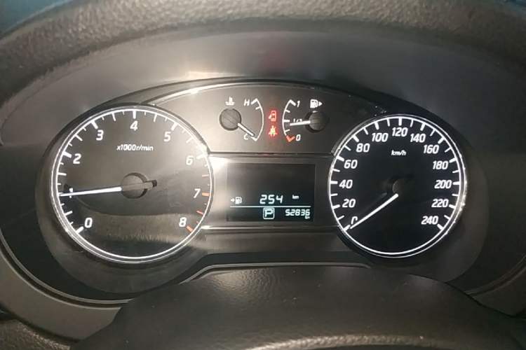 Used Nissan Tiida 2019 1.6L CVT Cool Edition China VI Standard Instrument Cluster