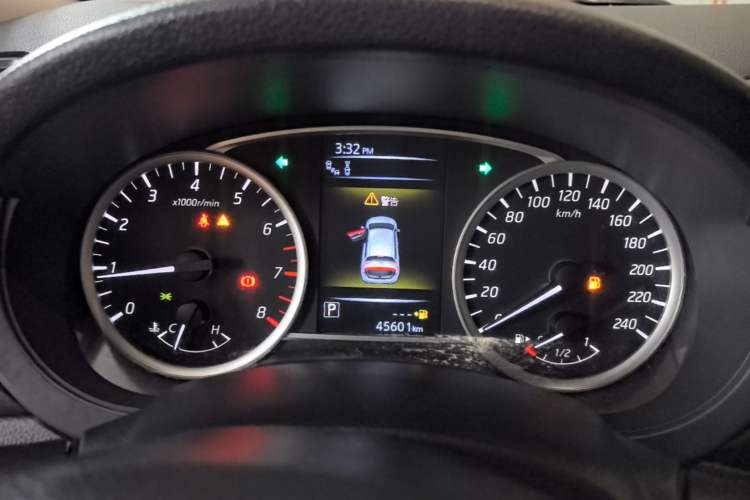 Used Nissan Tiida 2019 1.6L CVT Smart Drive Version China VI Standard Instrument Cluster