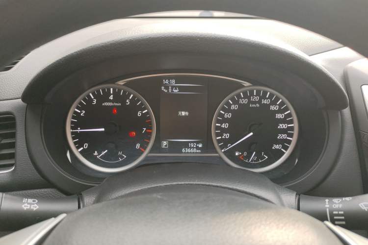 Used Nissan Tiida 2019 1.6L CVT Smart Drive Version China VI Standard Instrument Cluster