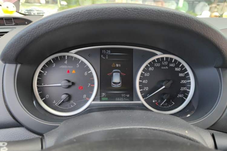 Used Nissan Tiida 2019 1.6L CVT Smart Drive Version China VI Standard Instrument Cluster