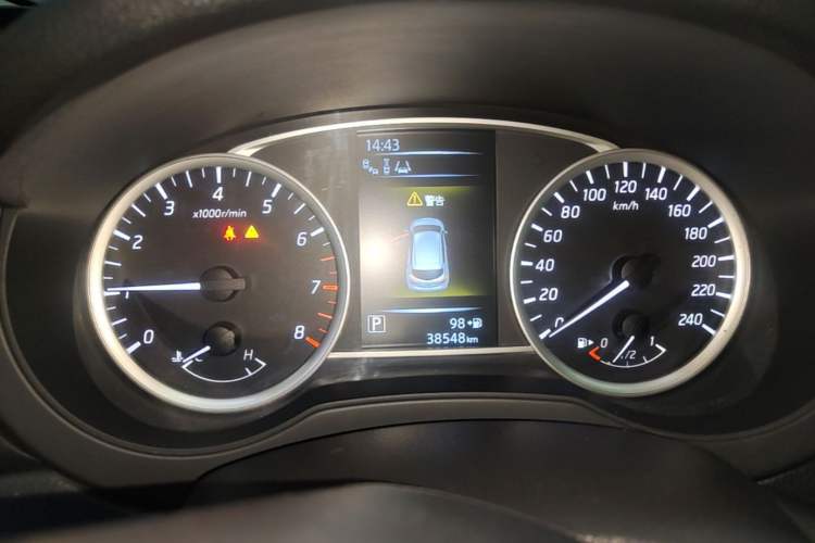 Used Nissan Tiida 2019 1.6L CVT Smart Enjoyment Version China VI Standard Instrument Cluster