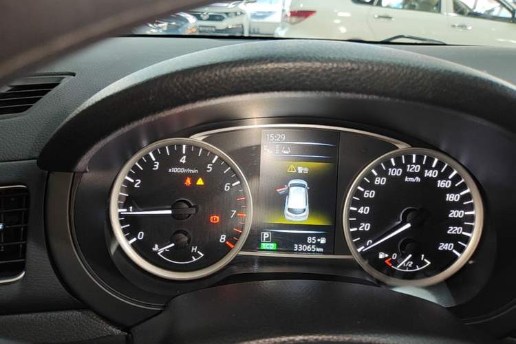 Used Nissan Tiida 2019 1.6L CVT Smart Drive Version China VI Standard Instrument Cluster