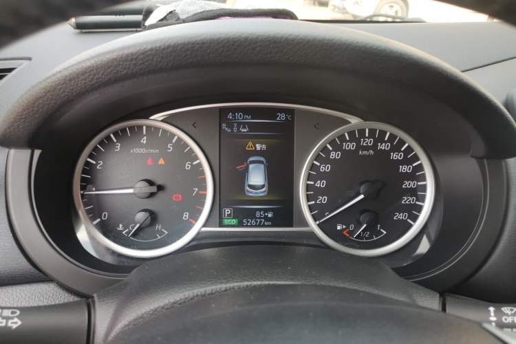 Used Nissan Tiida 2019 1.6L CVT ZhiZun Edition China V Standard Instrument Cluster