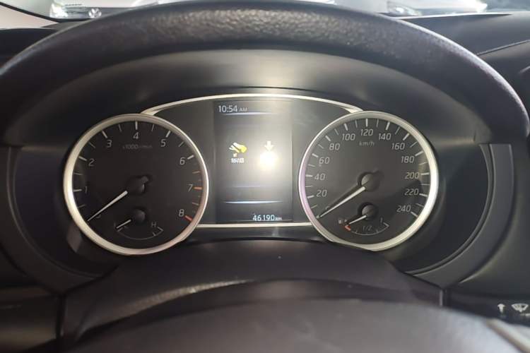 Used Nissan Tiida 2019 1.6L CVT Smart Drive Version China VI Standard Instrument Cluster