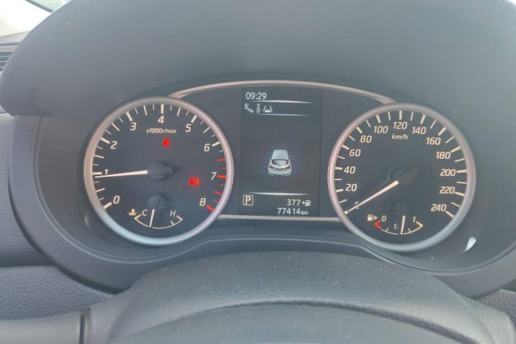 Used Nissan Tiida 2019 1.6L CVT Smart Drive Version China VI Standard Instrument Cluster
