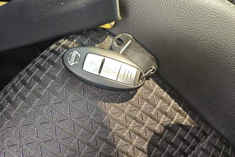 Used Nissan Tiida 2019 1.6L CVT Smart Drive Version China VI Standard Interior 1