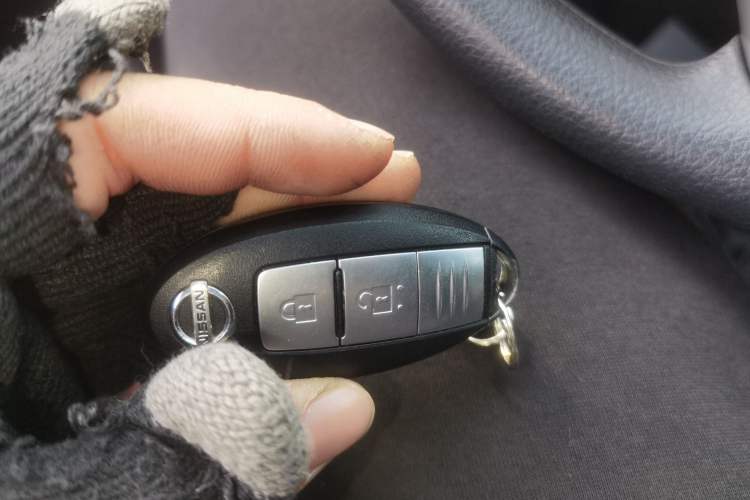 Used Nissan Tiida 2019 1.6L CVT Smart Drive Version China VI Standard Interior 1