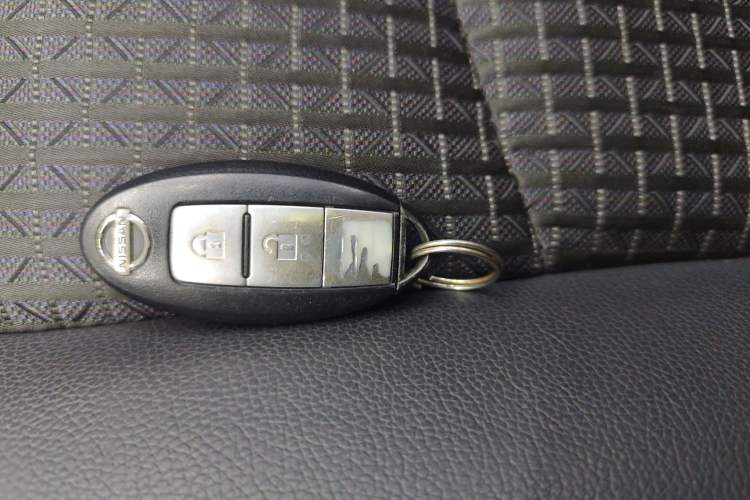 Used Nissan Tiida 2019 1.6L CVT Smart Drive Version China VI Standard Interior 1