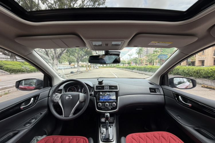 Used Nissan Tiida 2019 1.6L CVT Smart Drive Version China VI Standard Interior 2
