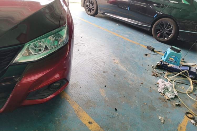 Used Nissan Tiida 2019 1.6L CVT Cool Edition China VI Standard Left Front Headlight