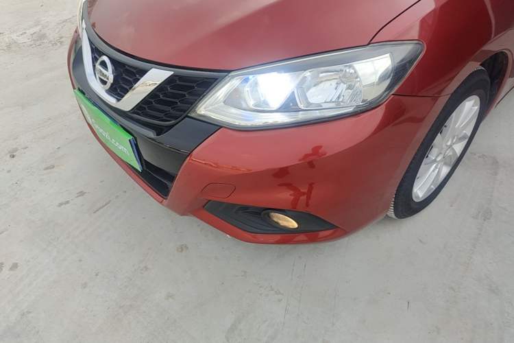 Used Nissan Tiida 2019 1.6L CVT Cool Edition China VI Standard Left Front Headlight